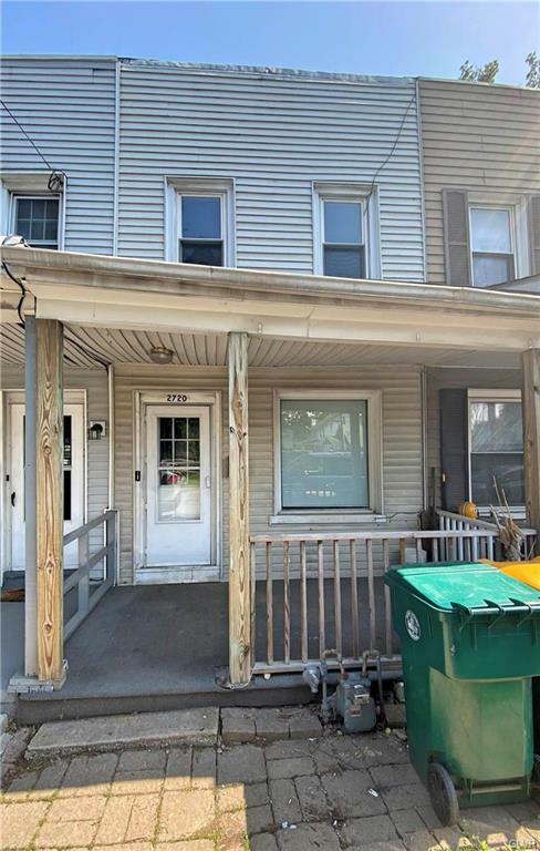 Property Photo:  2720 Columbia Street  PA 18045 