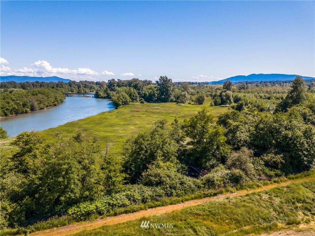 Property Photo:  4470 Ferndale Road  WA 98248 