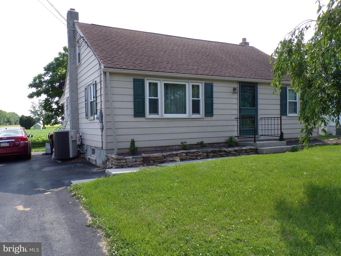 Property Photo: 2682 W Philadelphia Avenue PA 19547