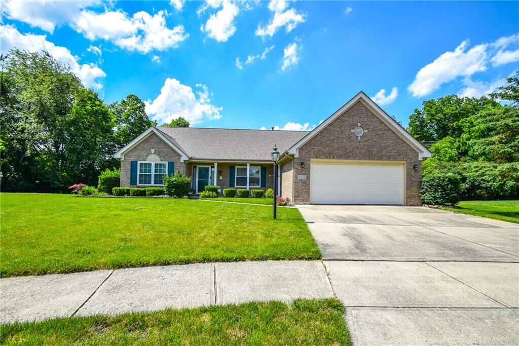 Property Photo: 6495 Terrace View Court OH 45424