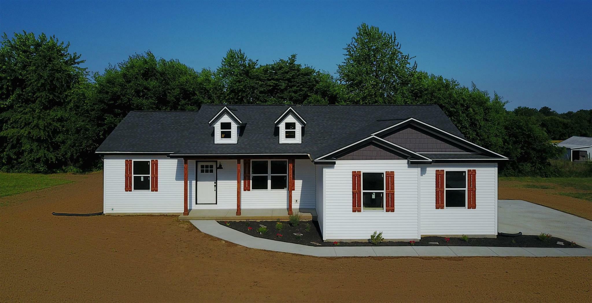 Property Photo: 1345 Rosewood Drive IN 47501