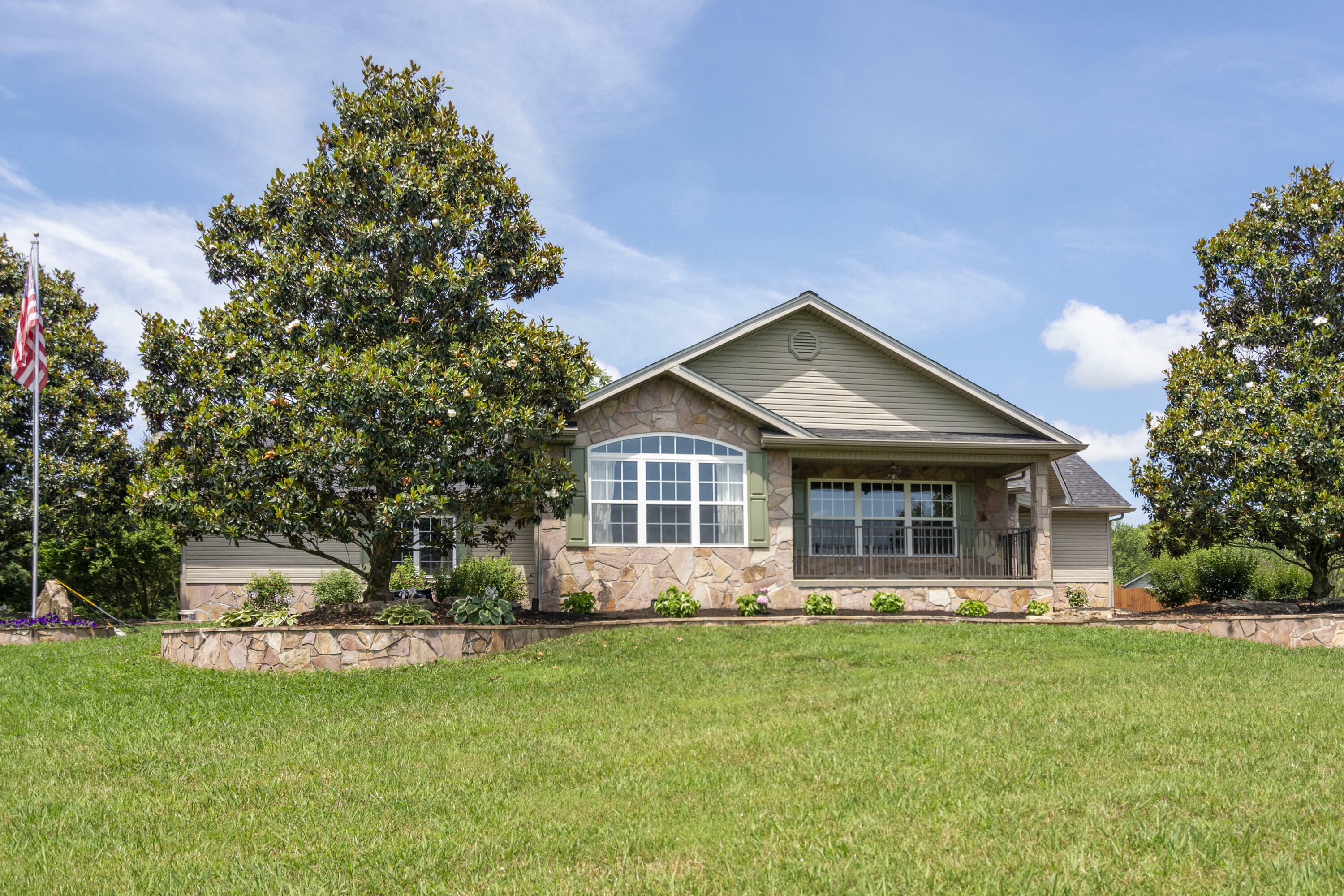 Property Photo:  951 Mossy Grove Lane  TN 37801 