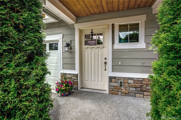 Property Photo:  1419 77th Dr SE  WA 98258 