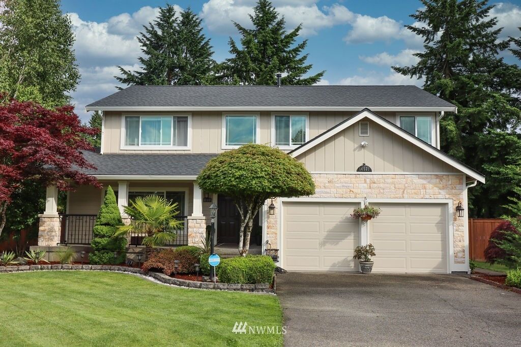 Property Photo: 14521 5th Avenue E WA 98445