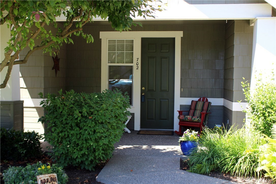 Property Photo:  702 SE Creekside Drive  WA 99324 