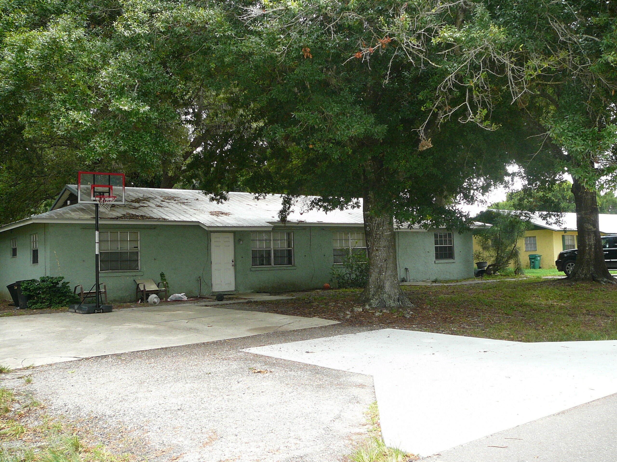 2714 Niagara Avenue  Fort Pierce FL 34946 photo