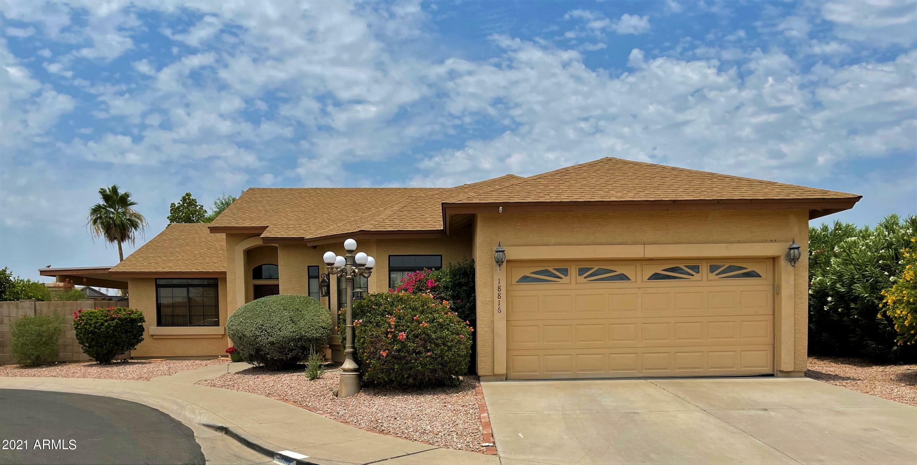 Property Photo: 18816 N 3rd Avenue AZ 85027