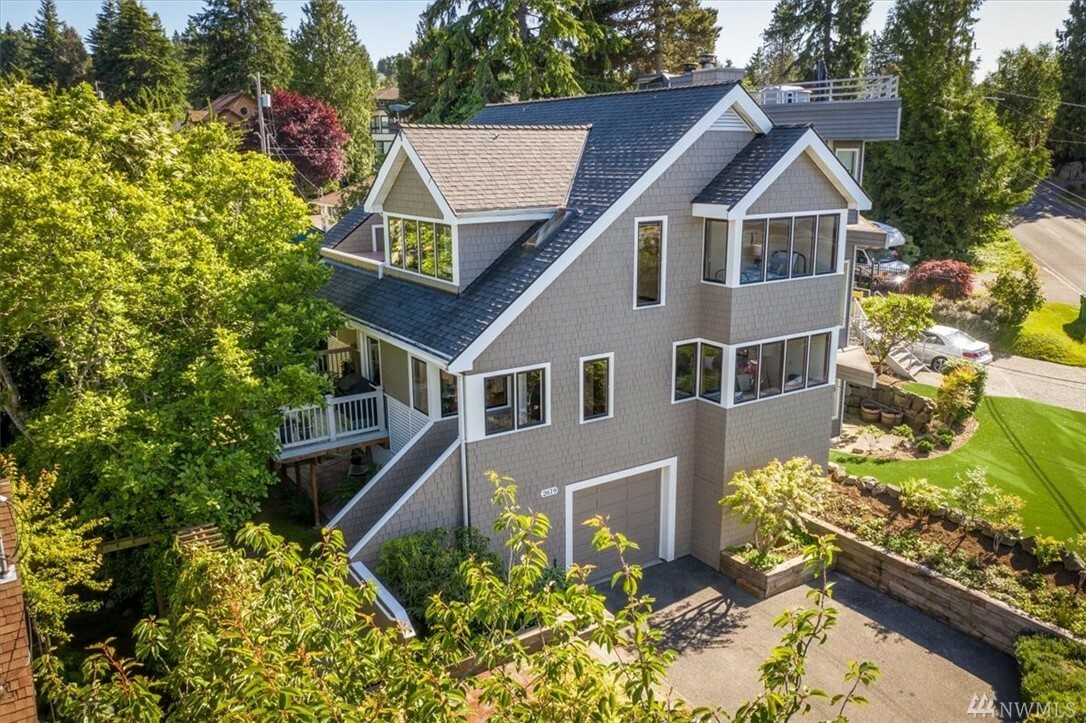 Property Photo:  2619 NW North Beach Dr  WA 98117 