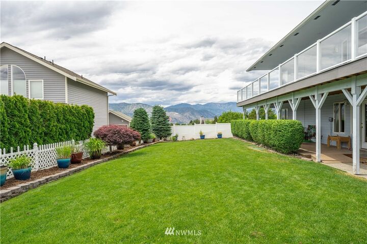 305 Butte Road  Chelan WA 98816 photo