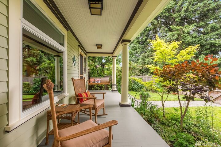 Property Photo:  1422 N Oakes St  WA 98406 