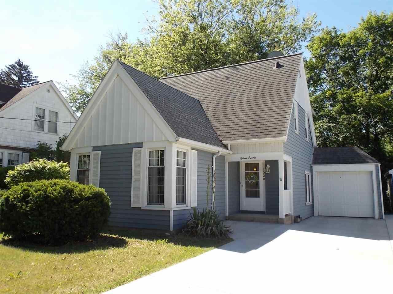 Property Photo: 1520 Ruger Ave WI 53545