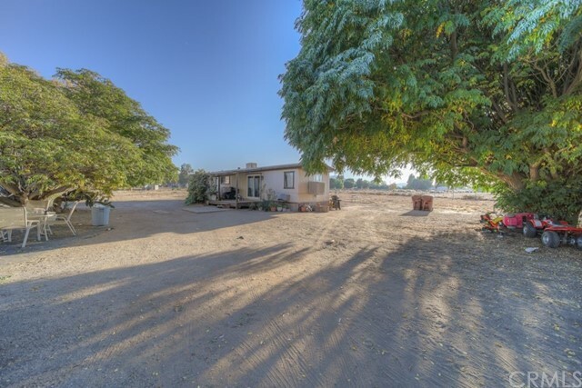 Property Photo:  28200 Wecott Court  CA 92596 