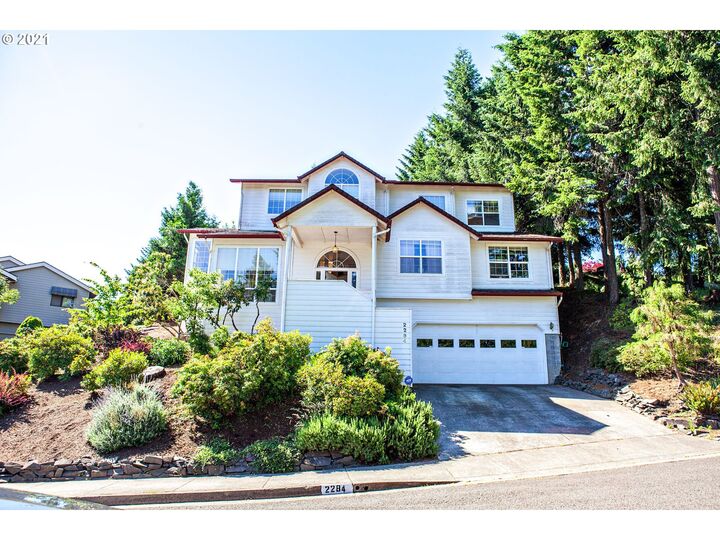 2284 Lasater Blvd  Eugene OR 97405 photo