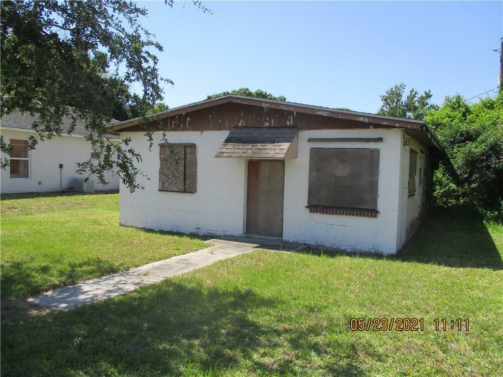 Property Photo:  2525 45th Street  FL 32967 