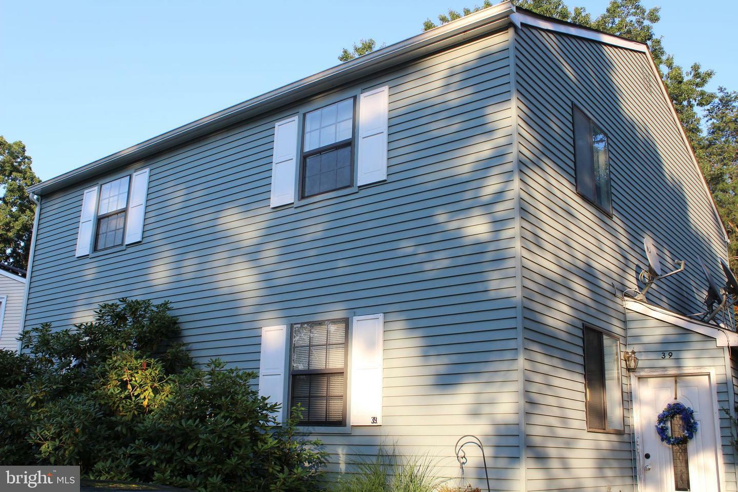 Property Photo:  39 Cottage Gate Road  NJ 08081 