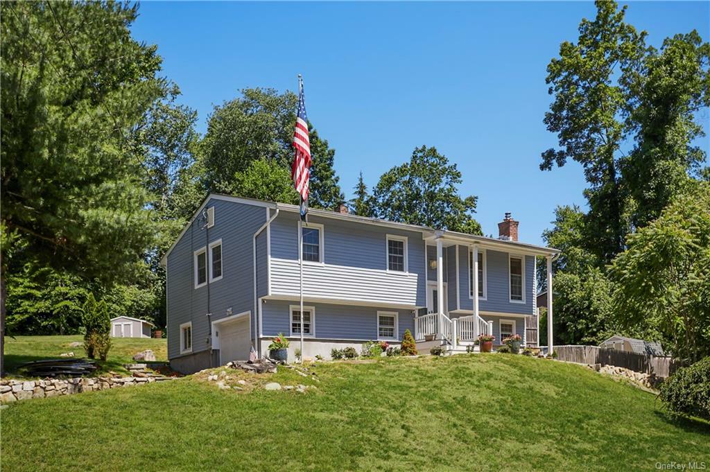 Property Photo:  46 Tanager Road  NY 10541 