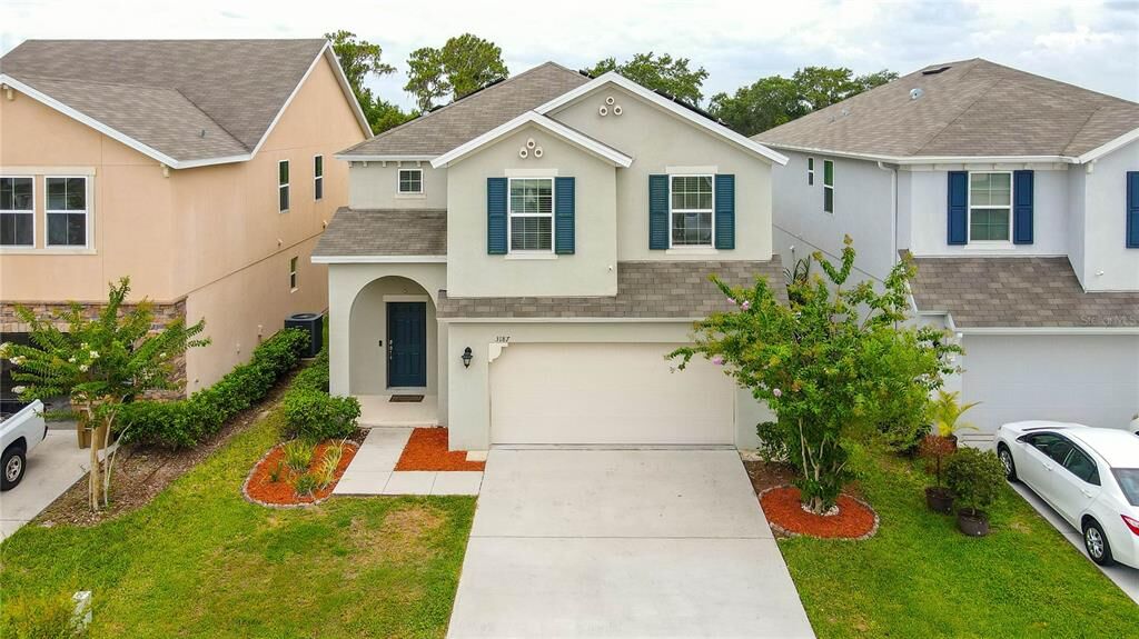 Property Photo:  3187 Turret Drive  FL 34743 