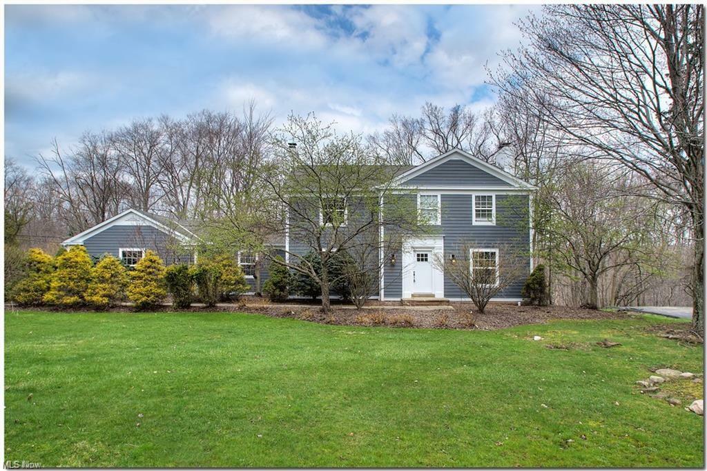 Property Photo: 32205 Creekside Drive OH 44124