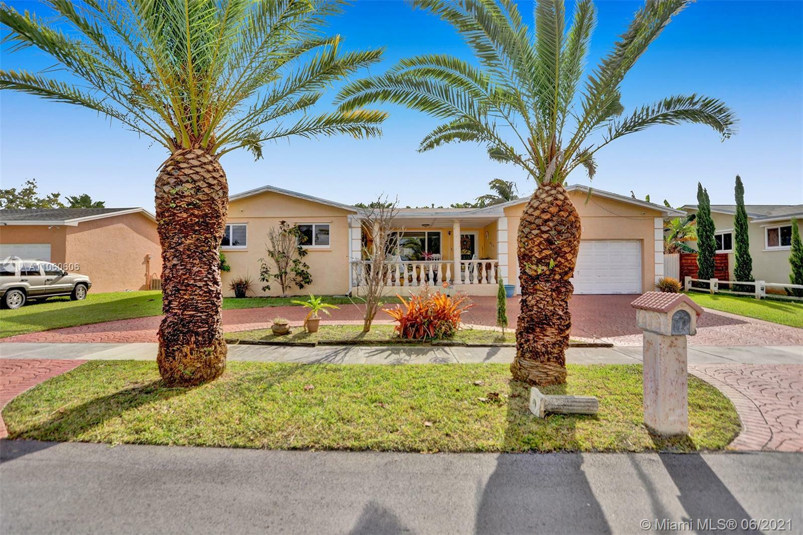 Property Photo:  20251 SW 92nd Ave  FL 33189 