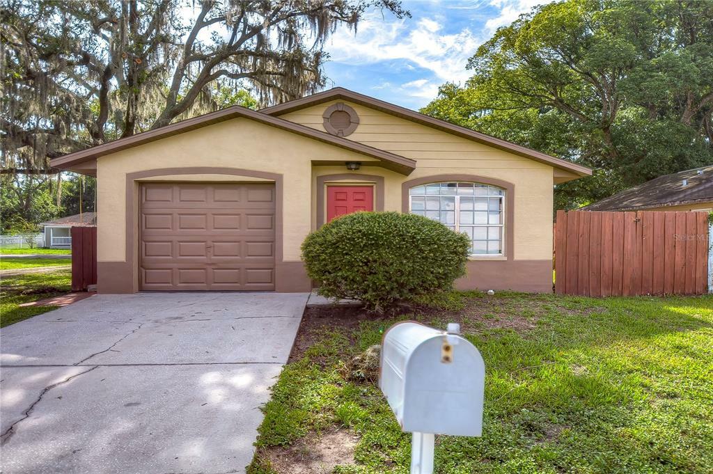 Property Photo: 5520 20th Street FL 33542