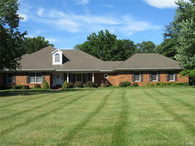 Property Photo: 5001 Hunters Pointe 62002