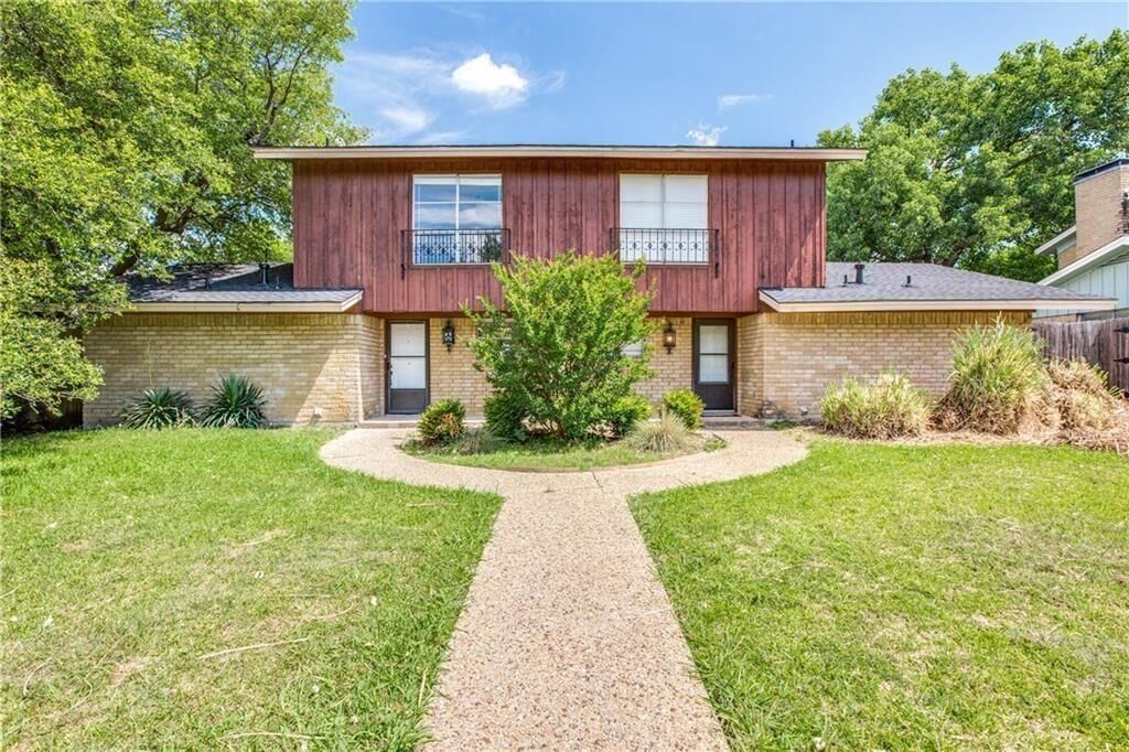 Property Photo: 15817 El Estado Drive TX 75248