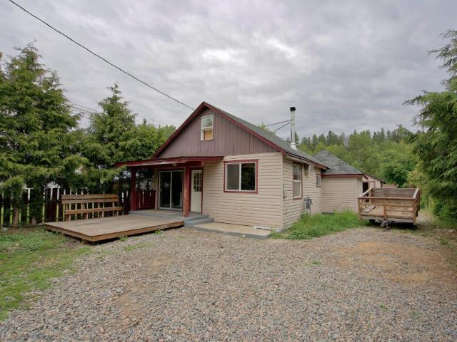 Photo de la propriété: 304 Burton Avenue BC V0X 1W0