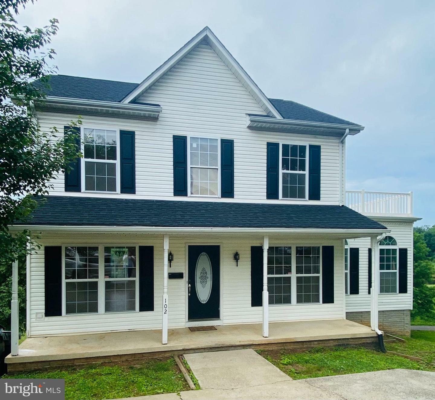 Property Photo:  102 S Blue Ridge Avenue  VA 22701 