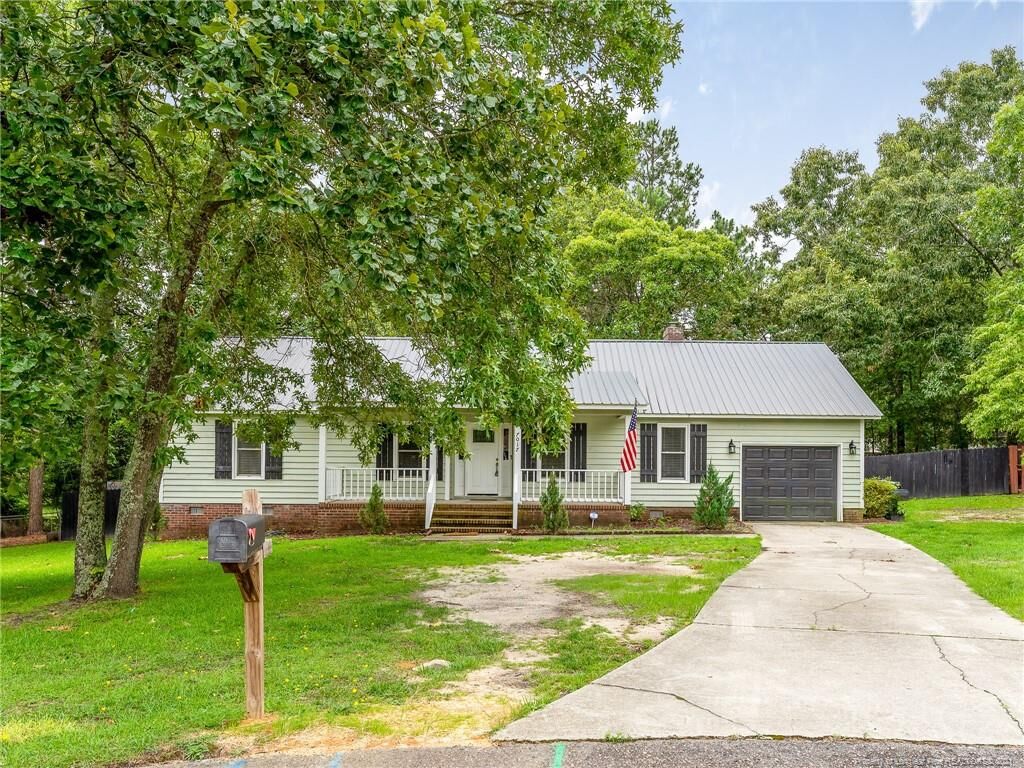 Property Photo: 7017 Cordoba Court NC 28314