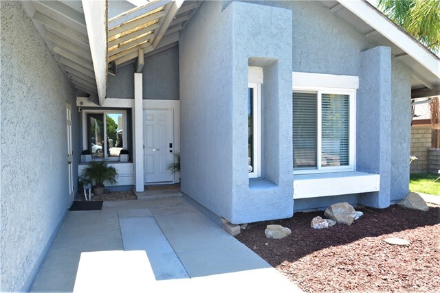 Property Photo:  27504 Pamplico Drive  CA 91354 