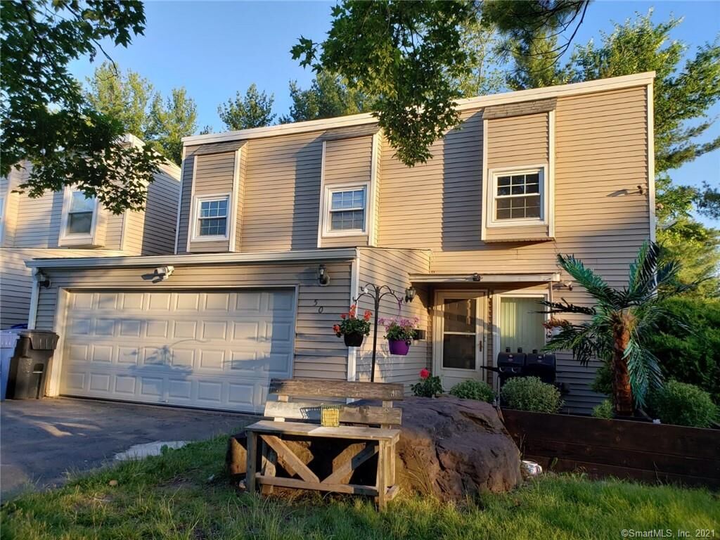 Property Photo:  50 Afton Terrace  CT 06457 
