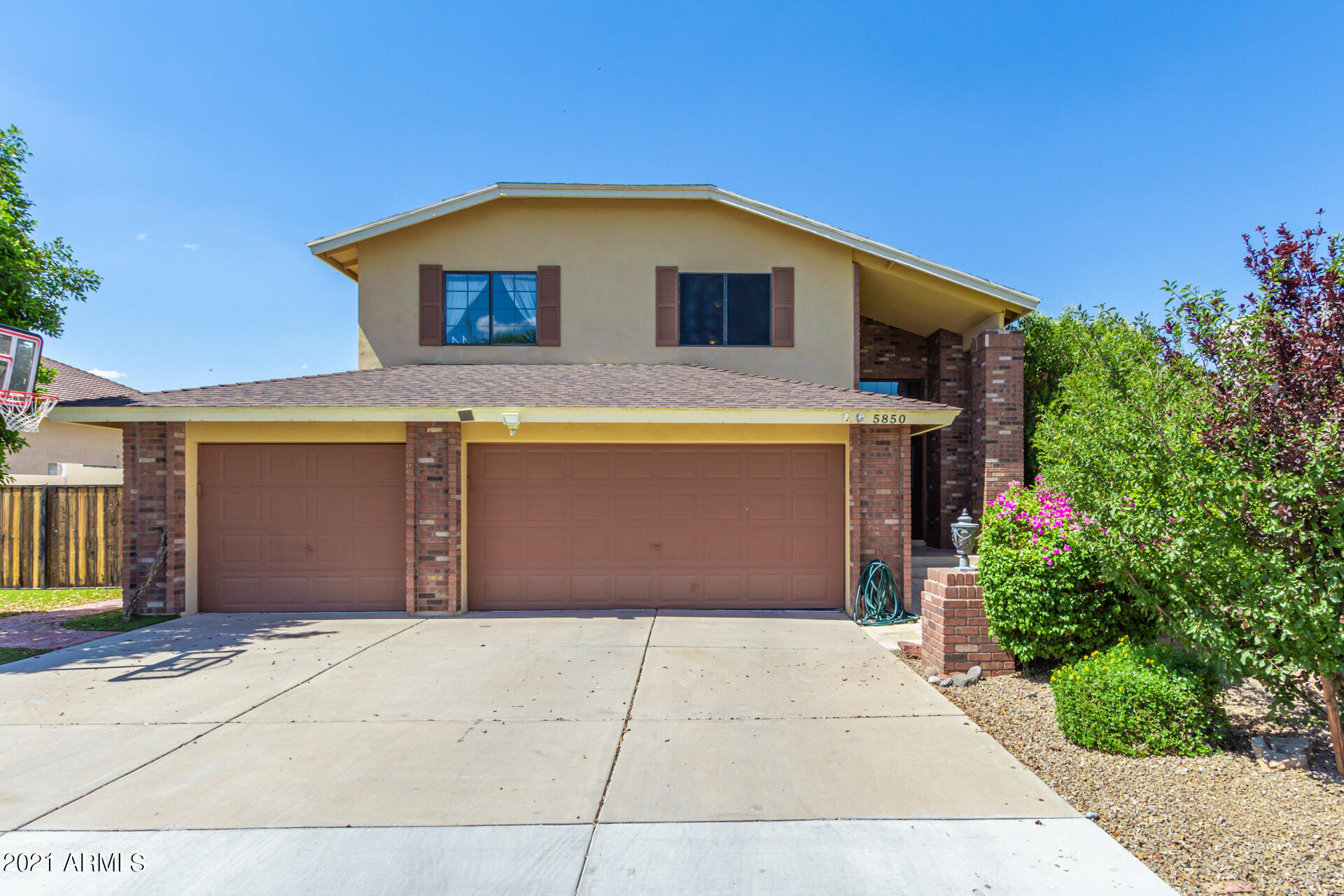 Property Photo: 5850 E Kathleen Road AZ 85254
