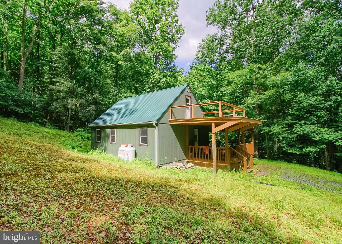 Property Photo: 83 Ravine PA 17074