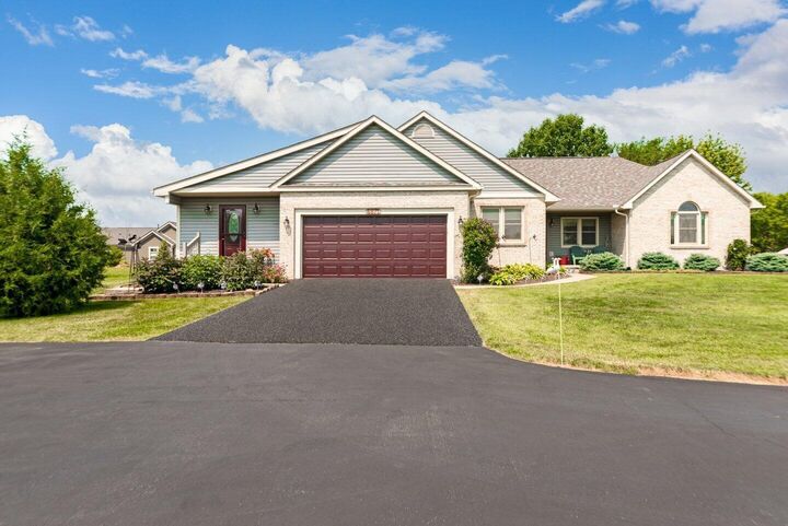 4871 Hoover Road  Grove City OH 43123 photo