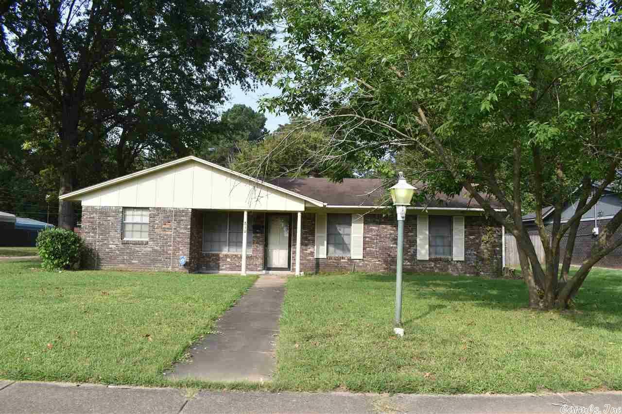 Property Photo:  810 Utah Street  AR 71601 