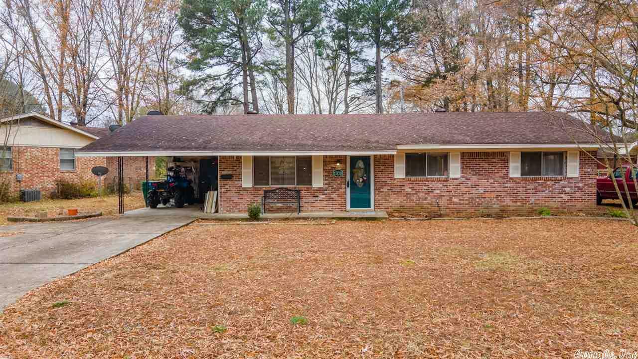 Property Photo:  1319 Bellemeade Drive  AR 72034 