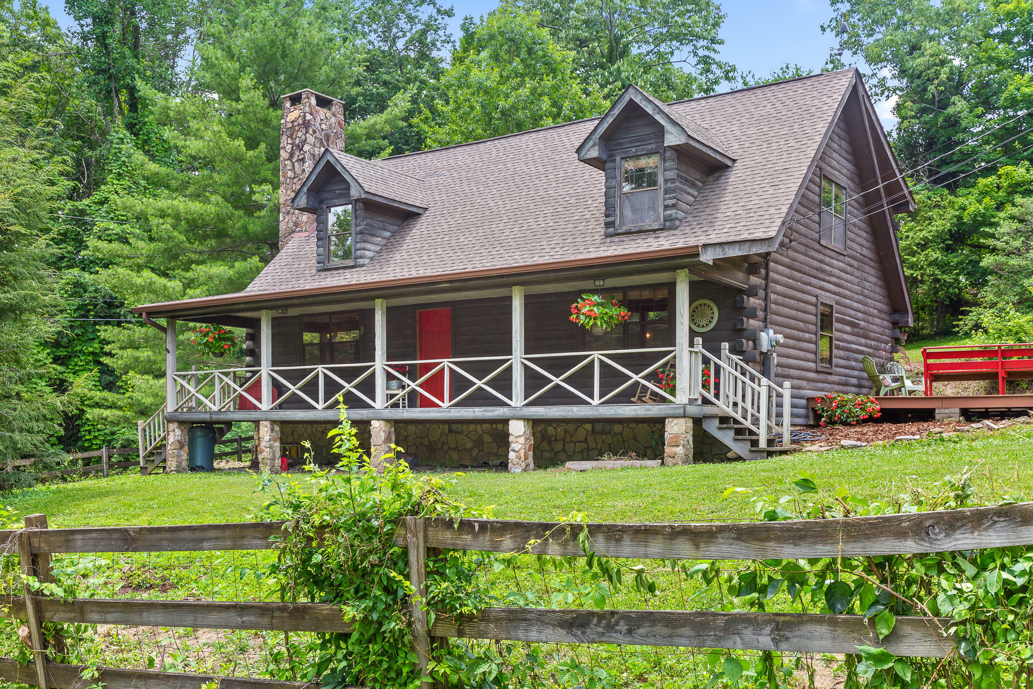 Property Photo:  4201 N Fairmount Road  TN 37377 