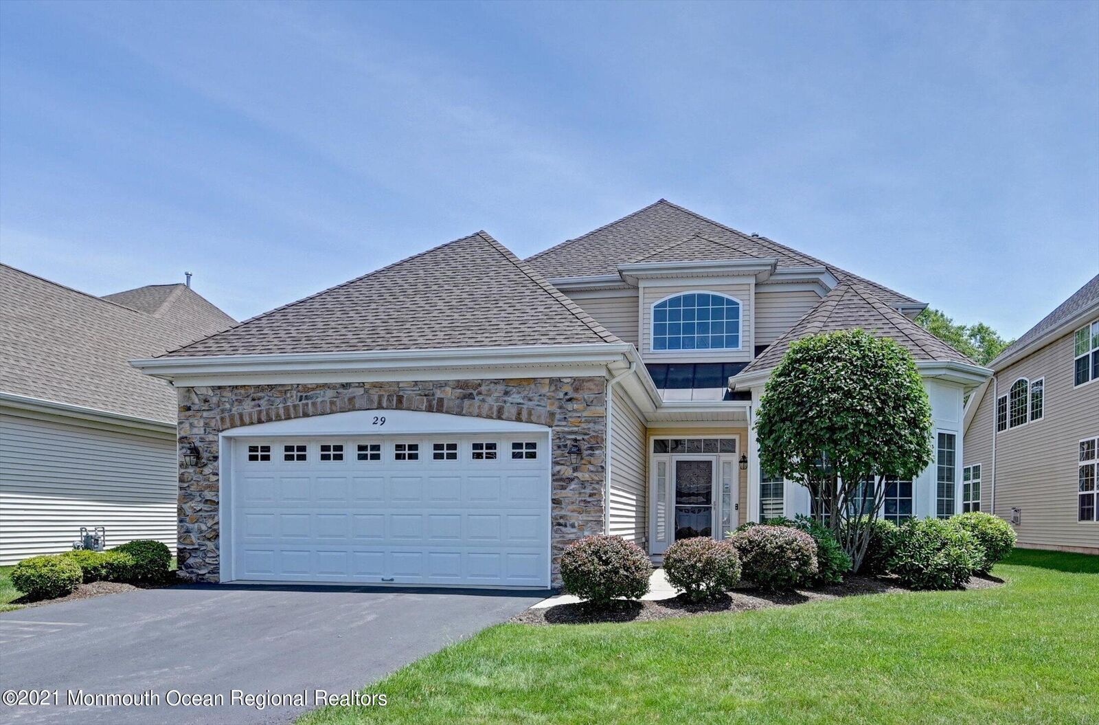 Property Photo:  29 Schindler Court  NJ 08873 