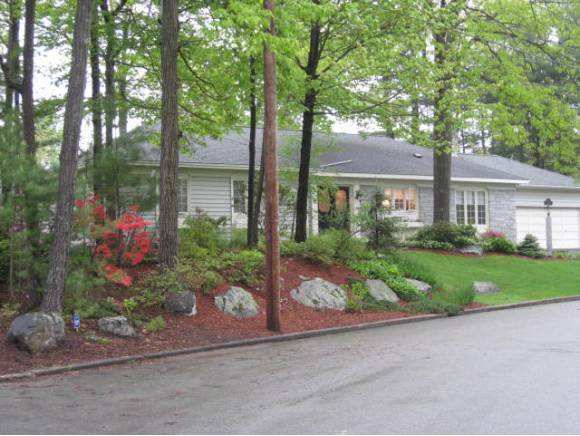 Property Photo: 629 Kearney Circle NH 03104
