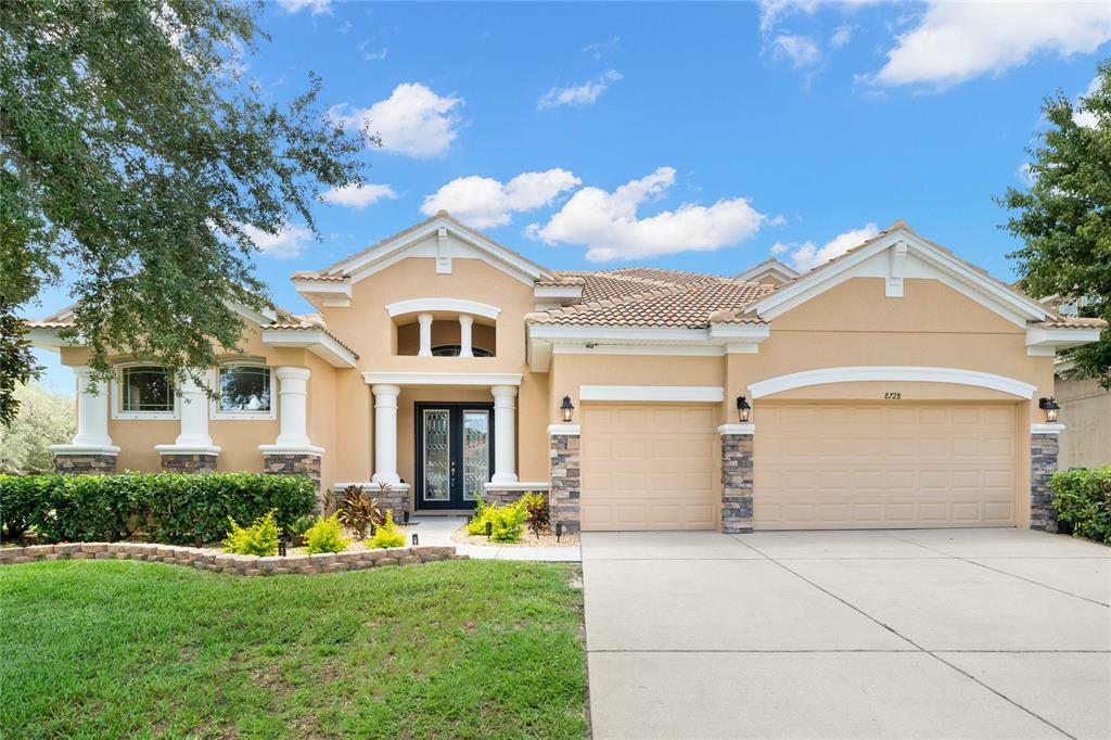 Property Photo:  8728 Creedmoor Lane  FL 34654 