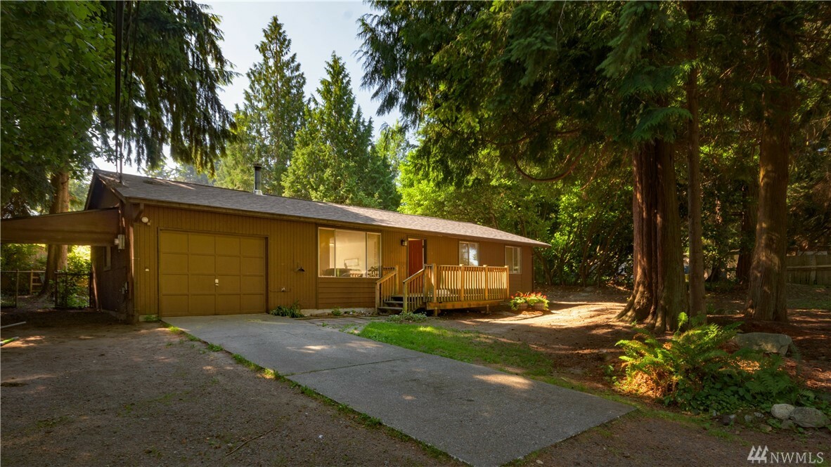 Property Photo:  26814 Webb Cir NE  WA 98346 