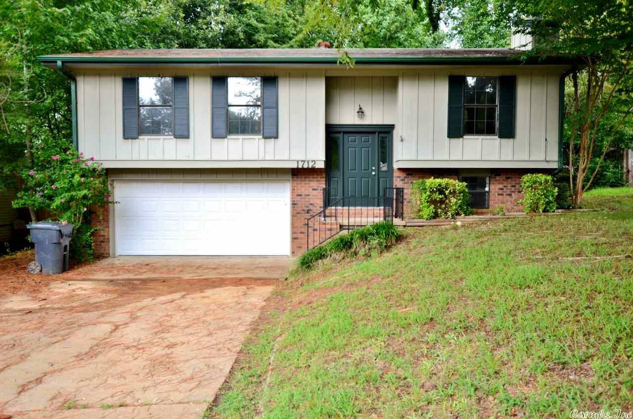 Property Photo:  1712 Wembleton  AR 72401 