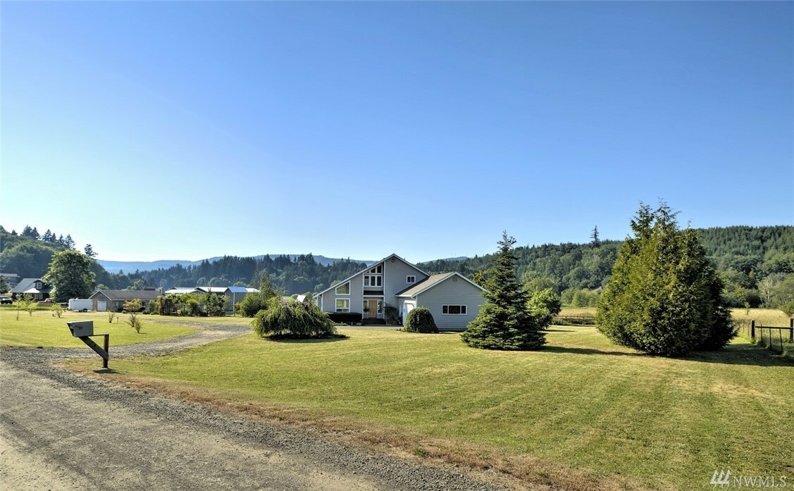 Property Photo:  230 W Elk Ridge Rd  WA 98584 