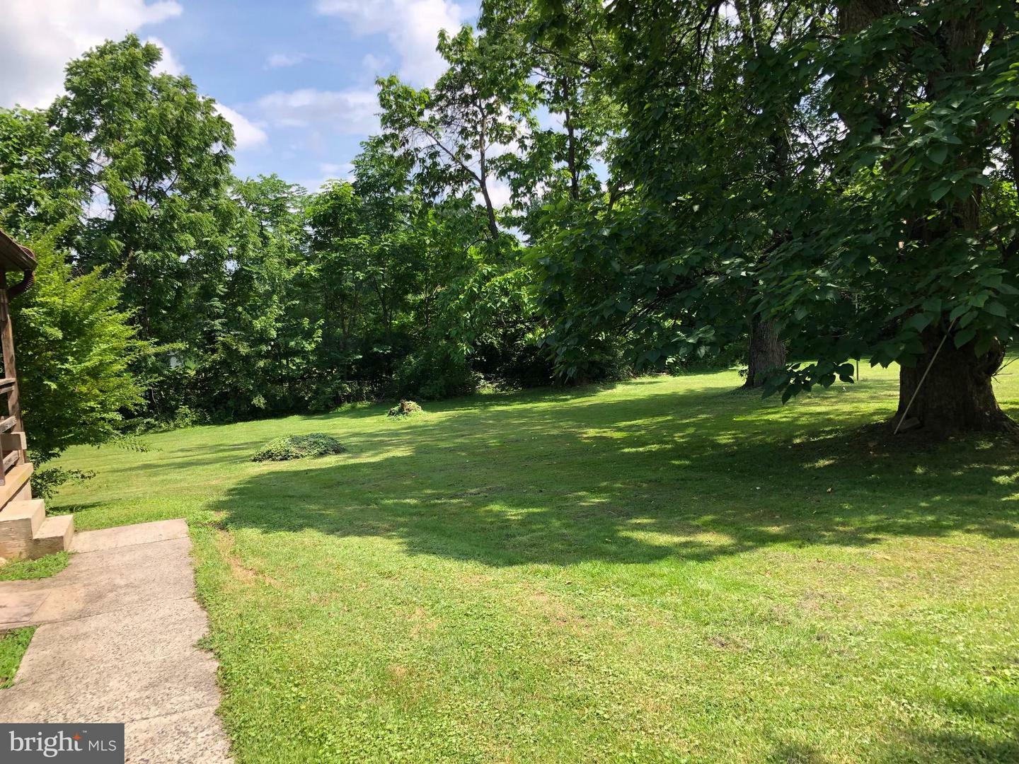 Property Photo: 4450 Skippack Pike Apt D PA 19473
