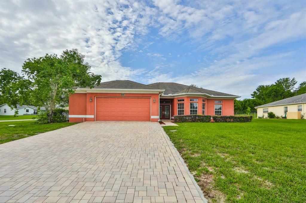 Property Photo:  12340 Ascot Lane  FL 34609 