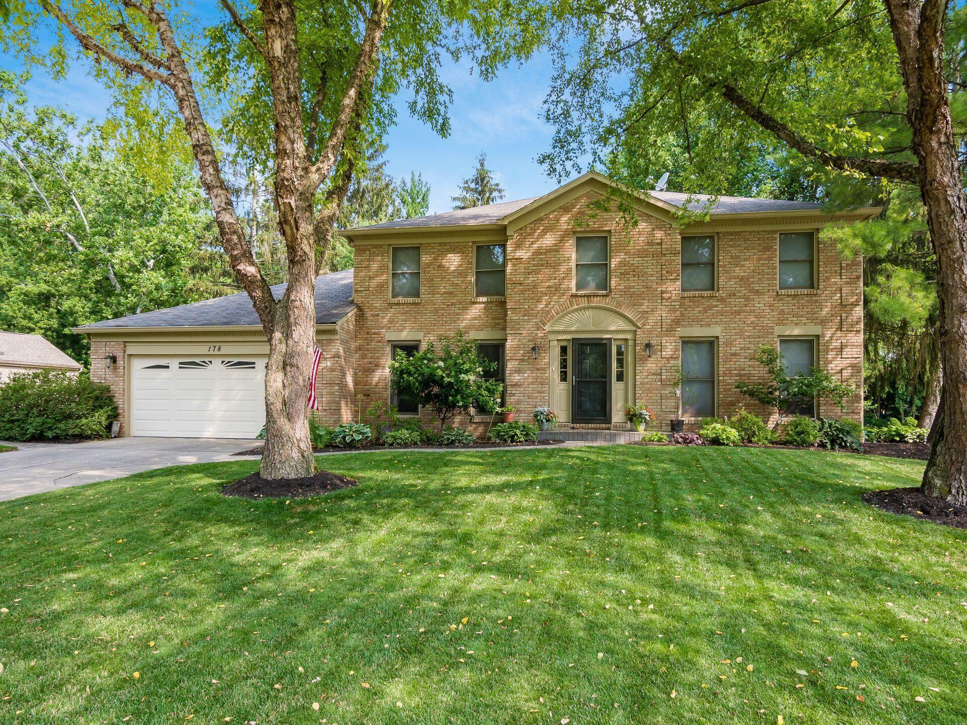 Property Photo: 178 Pocono Road OH 43235