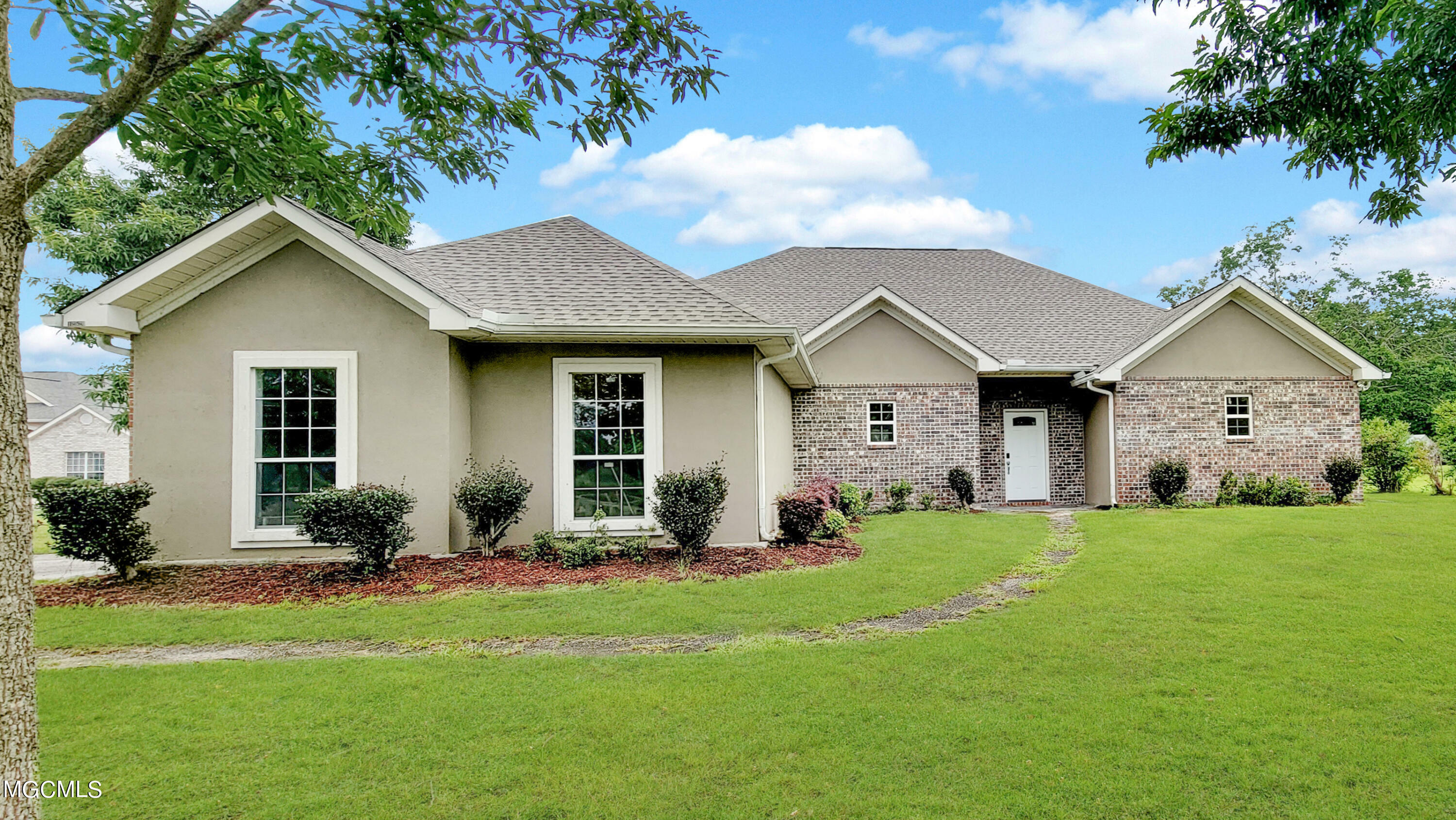 Property Photo:  12520 Vidalia Road  MS 39571 