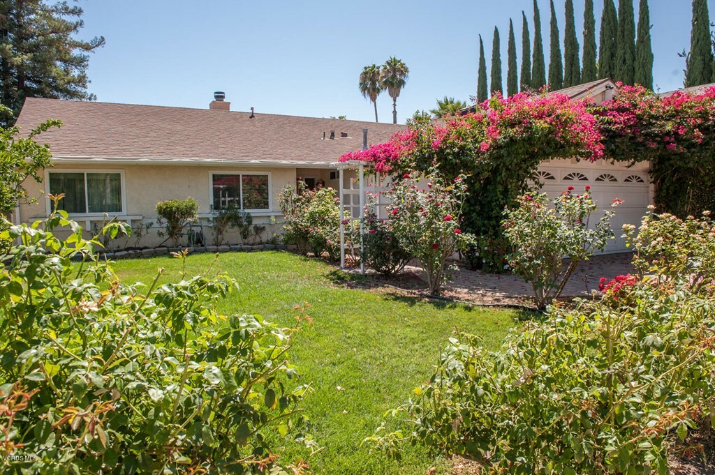 Property Photo:  30646 Rainbow View Drive  CA 91301 