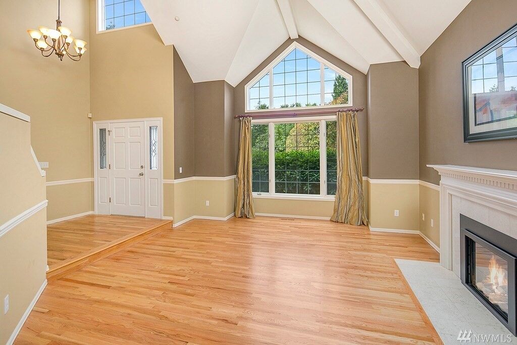 Property Photo: 7811 146th Place SE WA 98059