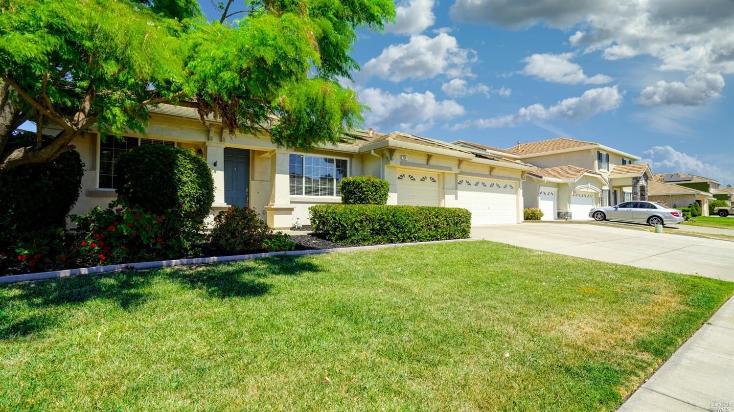 Property Photo: 574 Ruby Drive CA 95687
